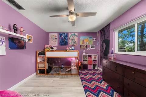 Bedroom - 6121 Cherry Rd, Sebring, FL 33875 photo 6 of 6