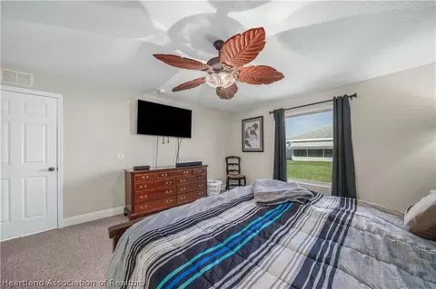 Bedroom - 4501 Vantage Cir, Sebring, FL 33872 photo 3 of 10