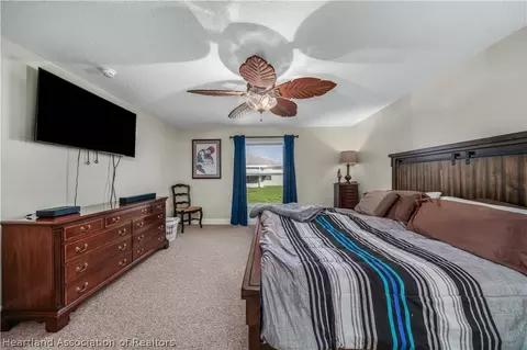 Bedroom - 4501 Vantage Cir, Sebring, FL 33872 photo 5 of 10