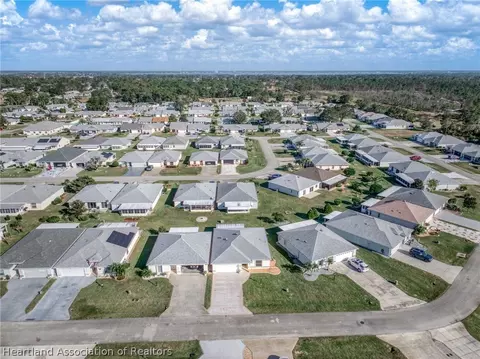 View/Area - 4501 Vantage Cir, Sebring, FL 33872 photo 5 of 9
