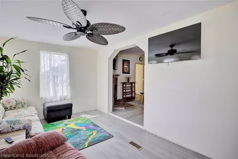 Living - 3549 Green Acre Way, Sebring, FL 33870 photo 1 of 1