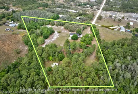 74 Oakridge Dr, Frostproof, FL 33843