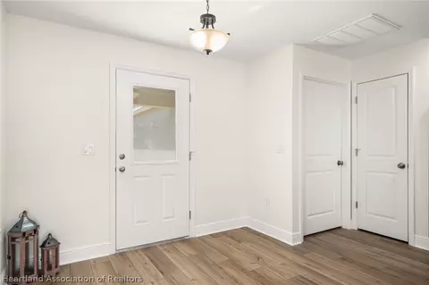 Entry Way - 5800 Cortez Blvd, Sebring, FL 33872 photo 1 of 1