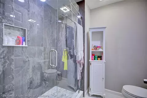 Bath - 116 Orday Rd, Sebring, FL 33875 photo 4 of 4