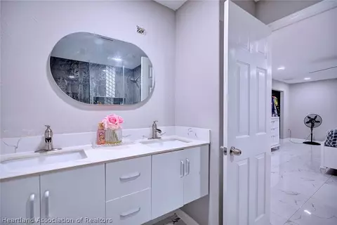 Bath - 116 Orday Rd, Sebring, FL 33875 photo 1 of 4