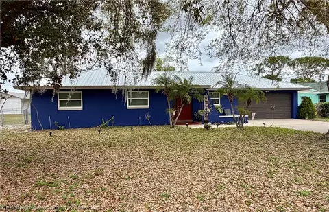3508 Bristol St, Sebring, FL 33872