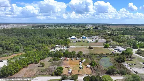221 Commercial Pl, Sebring, FL 33876
