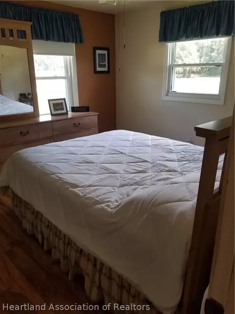 Bedroom - 3601 Oakview Dr, Sebring, FL 33876 photo 2 of 2