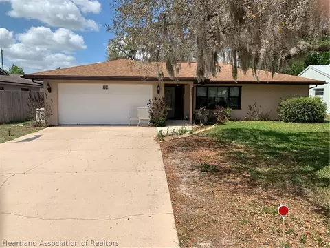 709 S Egret St, Sebring, FL 33870