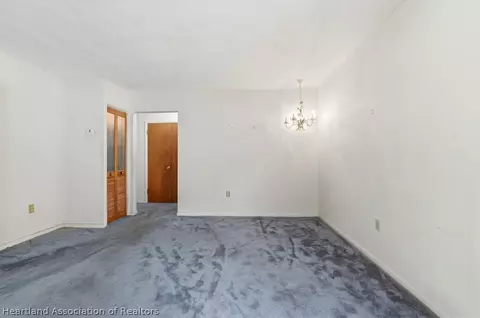 Living - 4429 Pinebrooke Pl, Dover, FL 33527 photo 1 of 5