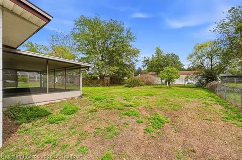 Exterior - 4429 Pinebrooke Pl, Dover, FL 33527 photo 9 of 9