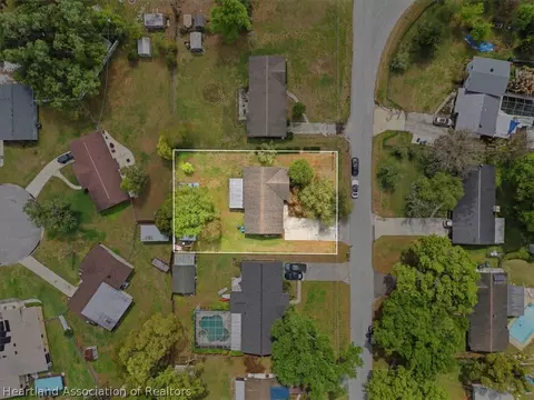 View/Area - 4429 Pinebrooke Pl, Dover, FL 33527 photo 1 of 5