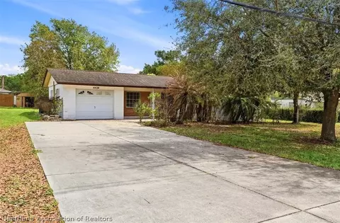 4429 Pinebrooke Pl, Dover, FL 33527
