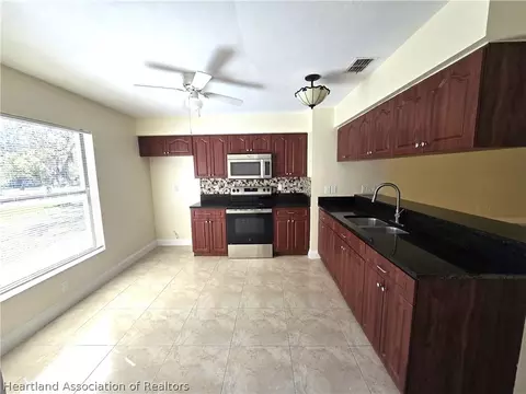 1417 Cornelia Ave, Sebring, FL 33870 photo 6