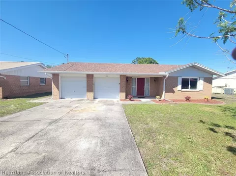 415 Elm St, Avon Park, FL 33825