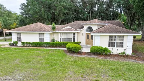 333 Cardinal Rd, Sebring, FL 33876