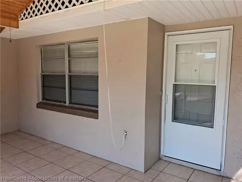 Exterior - 116 Friendly Cir, Sebring, FL 33876 photo 4 of 8