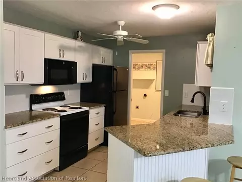 Kitchen - 116 Friendly Cir, Sebring, FL 33876 photo 1 of 3