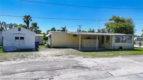 2400 San Miguel Ave, Avon Park, FL 33825