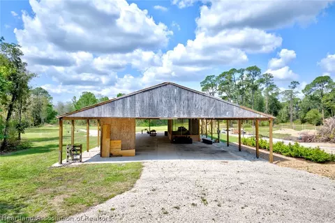 6135 Sr-66, Sebring, FL 33875 photo 4