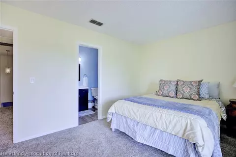 Bedroom - 3633 Edgewater Dr, Sebring, FL 33872 photo 2 of 6