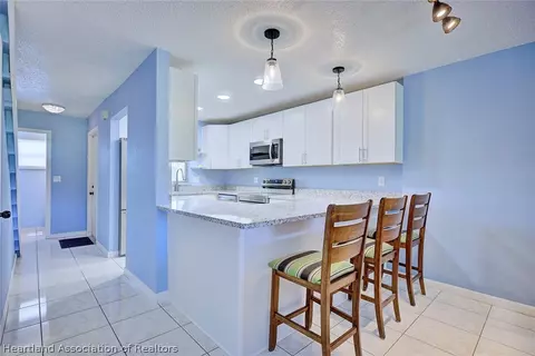 Kitchen - 3633 Edgewater Dr, Sebring, FL 33872 photo 1 of 6
