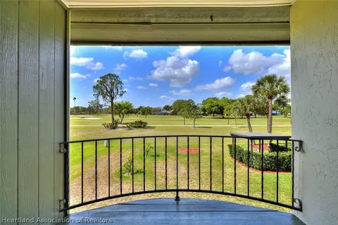 Exterior - 3633 Edgewater Dr, Sebring, FL 33872 photo 8 of 10