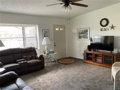 Living - 3916 Thunderbird Hill Cir, Sebring, FL 33872 photo 1 of 4