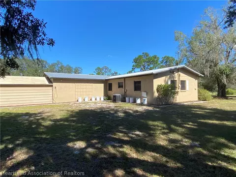 Exterior - 515 Straight St, Sebring, FL 33875 photo 11 of 12