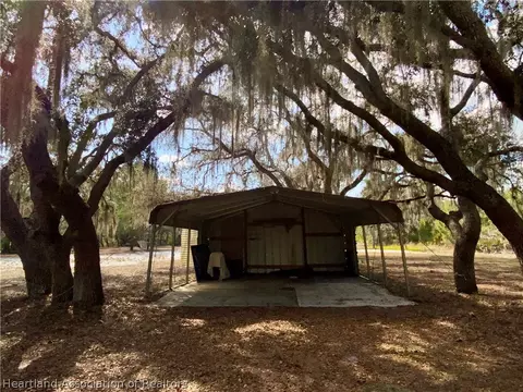 Exterior - 515 Straight St, Sebring, FL 33875 photo 3 of 12