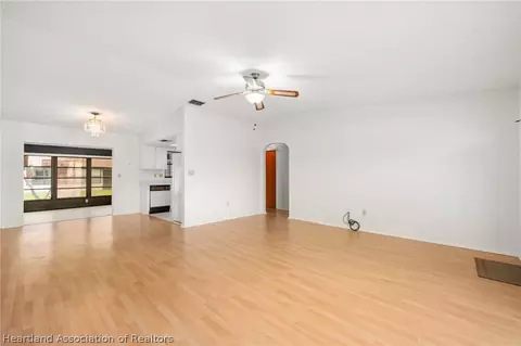 Living - 3838 Thunderbird Hill Cir, Sebring, FL 33872 photo 3 of 5