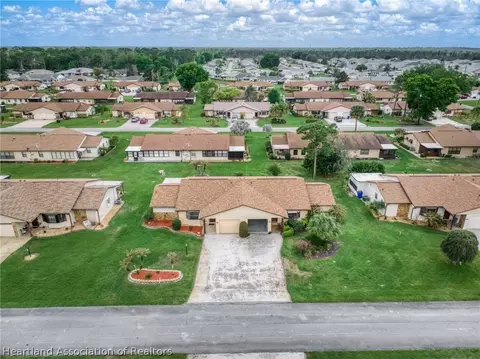 View/Area - 3838 Thunderbird Hill Cir, Sebring, FL 33872 photo 6 of 7