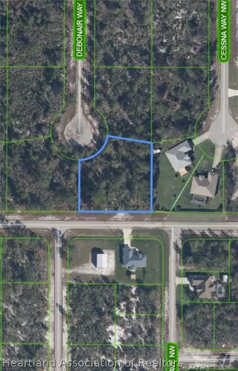 224 Debonair Way NW, Lake Placid, FL 33852