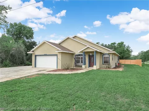 4625 Whiting Dr, Sebring, FL 33870