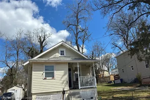 511 68th St, Capitol Heights, MD 20743