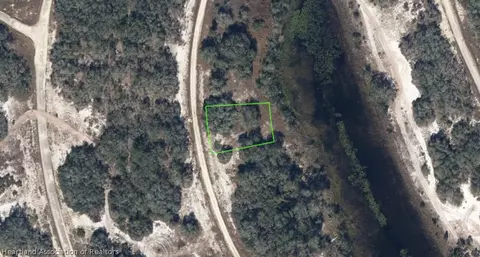 307 Dargen Dr, Lake Placid, FL 33852