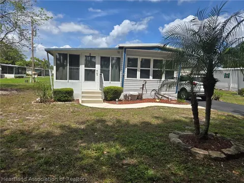 5 Ranch Rd, Lake Placid, FL 33852