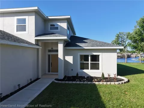 100 Tuomey Ct, Lake Placid, FL 33852