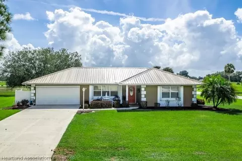 609 Holly Dr, Sebring, FL 33876