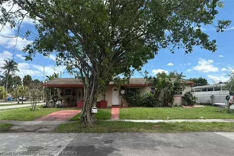 19825 NW 44th Pl, Miami Gardens, FL 33055