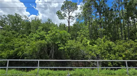 2157 Hammock Rd, Sebring, FL 33872 photo 3