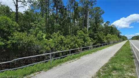 2157 Hammock Rd, Sebring, FL 33872 photo 5
