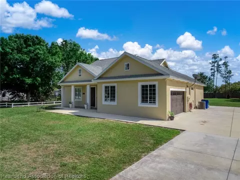 2009 Flower Ter, Sebring, FL 33875 photo 3