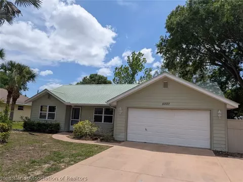 5227 Lafayette Ave, Sebring, FL 33875