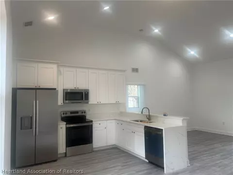 Kitchen - 3900 Cortez Blvd, Sebring, FL 33872 photo 1 of 1