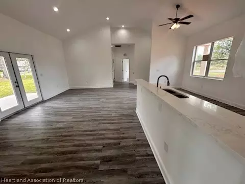 Living - 3900 Cortez Blvd, Sebring, FL 33872 photo 1 of 4