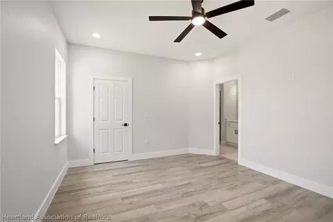 Bedroom - 1313 Blue Heron Dr, Sebring, FL 33876 photo 2 of 6
