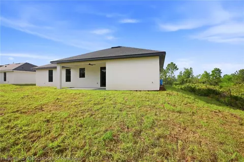 Exterior - 7322 Granada Blvd, Sebring, FL 33872 photo 3 of 7