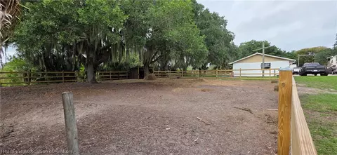 Exterior - 5800 Us Highway 441 Hwy SE, Okeechobee, FL 34974 photo 10 of 15