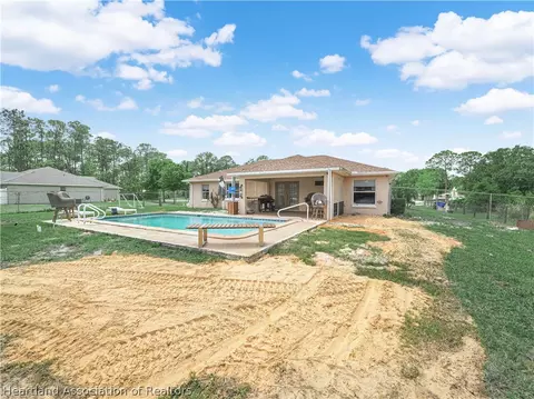 Exterior - 5310 Lime Rd, Sebring, FL 33875 photo 2 of 6